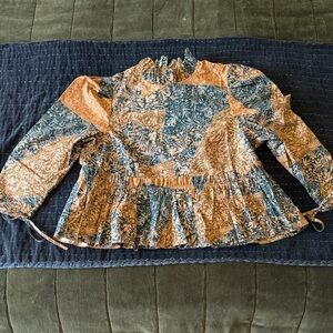 HUNTER BELL Willa Top